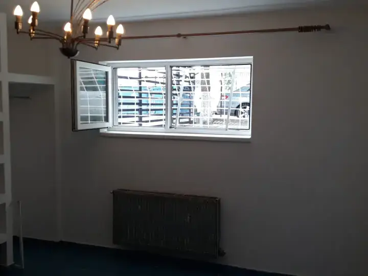 Vand garsoniera Popesti Leordeni img 5